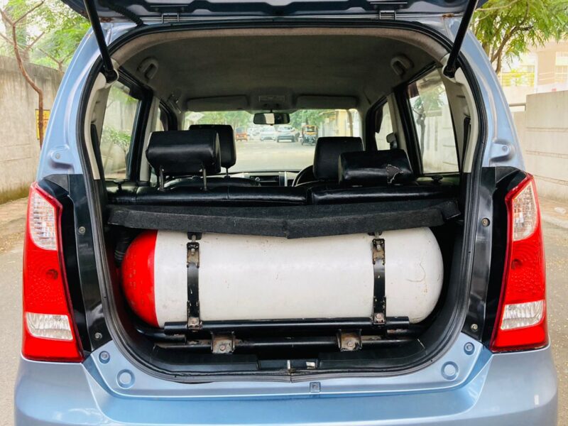 WAGONR LXI CNG 2013