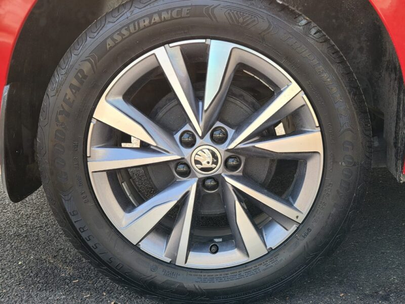 SALAVIA STYLE 1.0 TSI MT 2022
