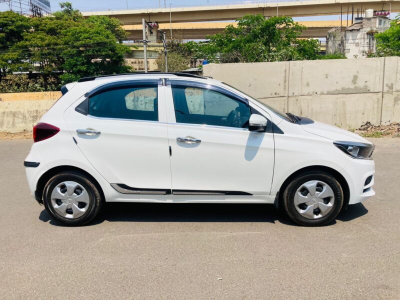 TIAGO XT PETROL 1.2 2021